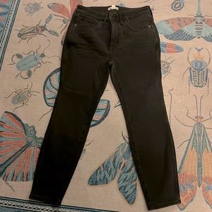 New Madewell women’s black jeans, 10” high-rise skinny